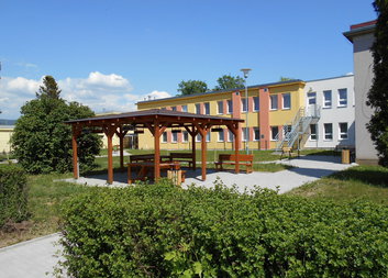 Oblastní charita Ostrov - hlasování v Tescu zahájeno!