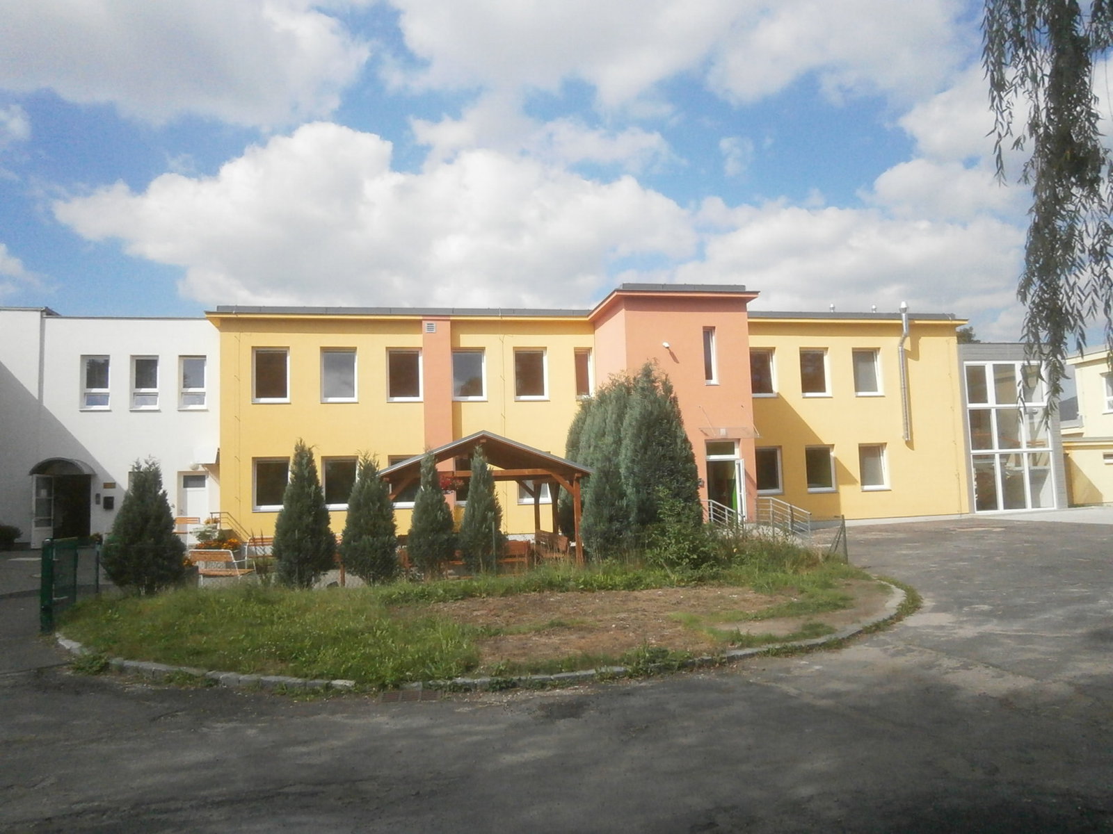 Domov pokojného stáří Ostrov Domov pokojného stáří Ostrov